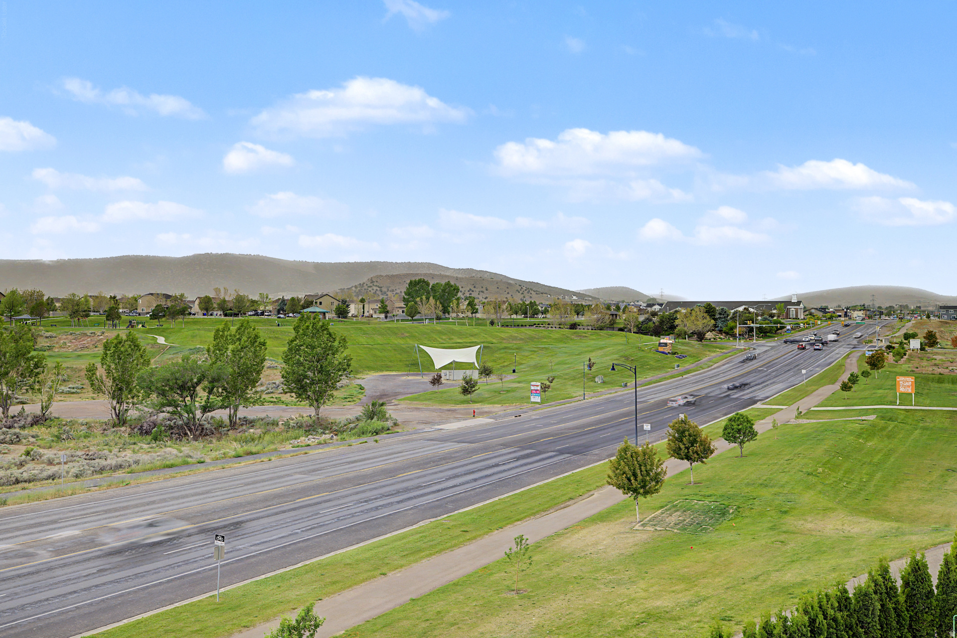 QUAILHILL - Residential