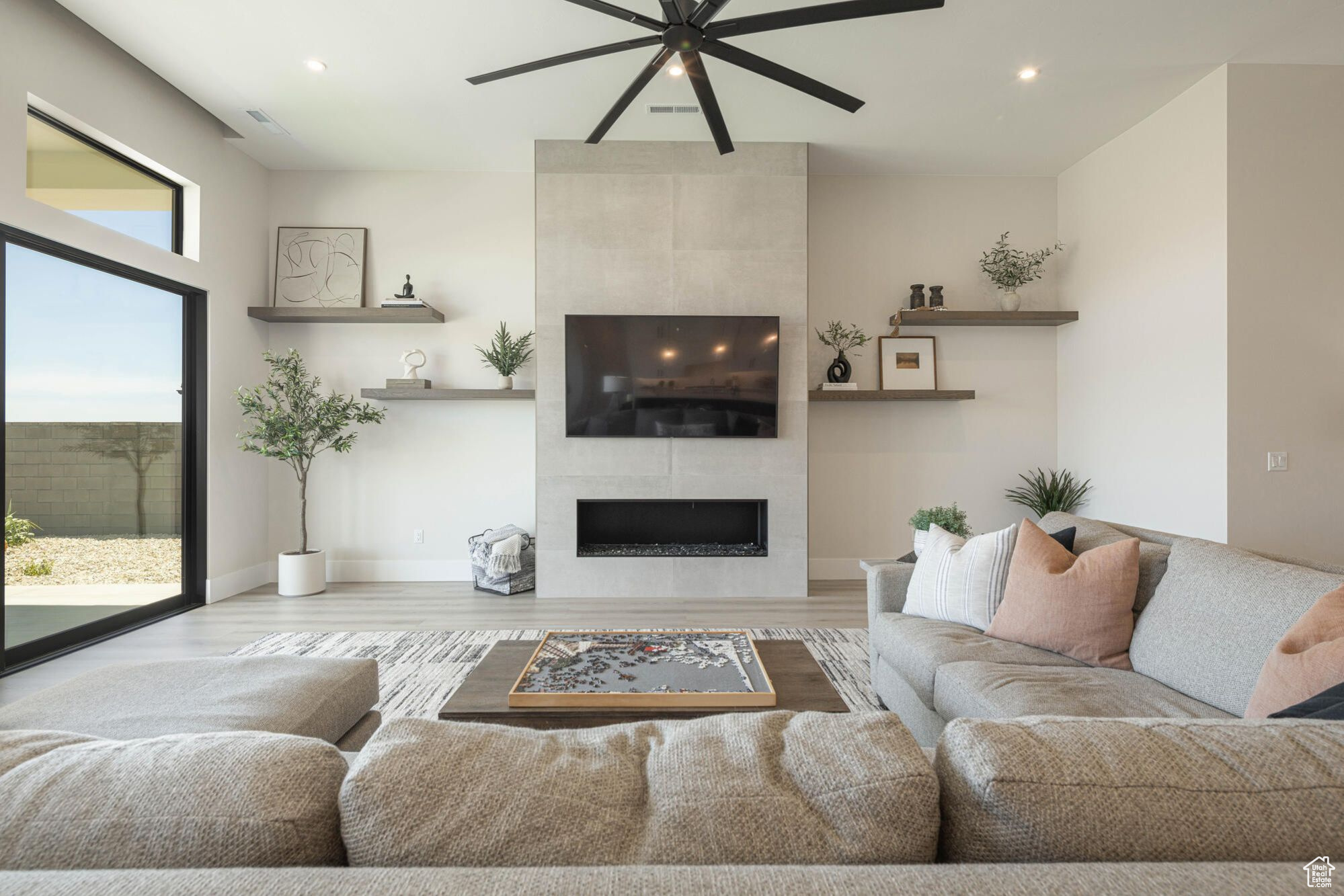 CHELSEY - Residential