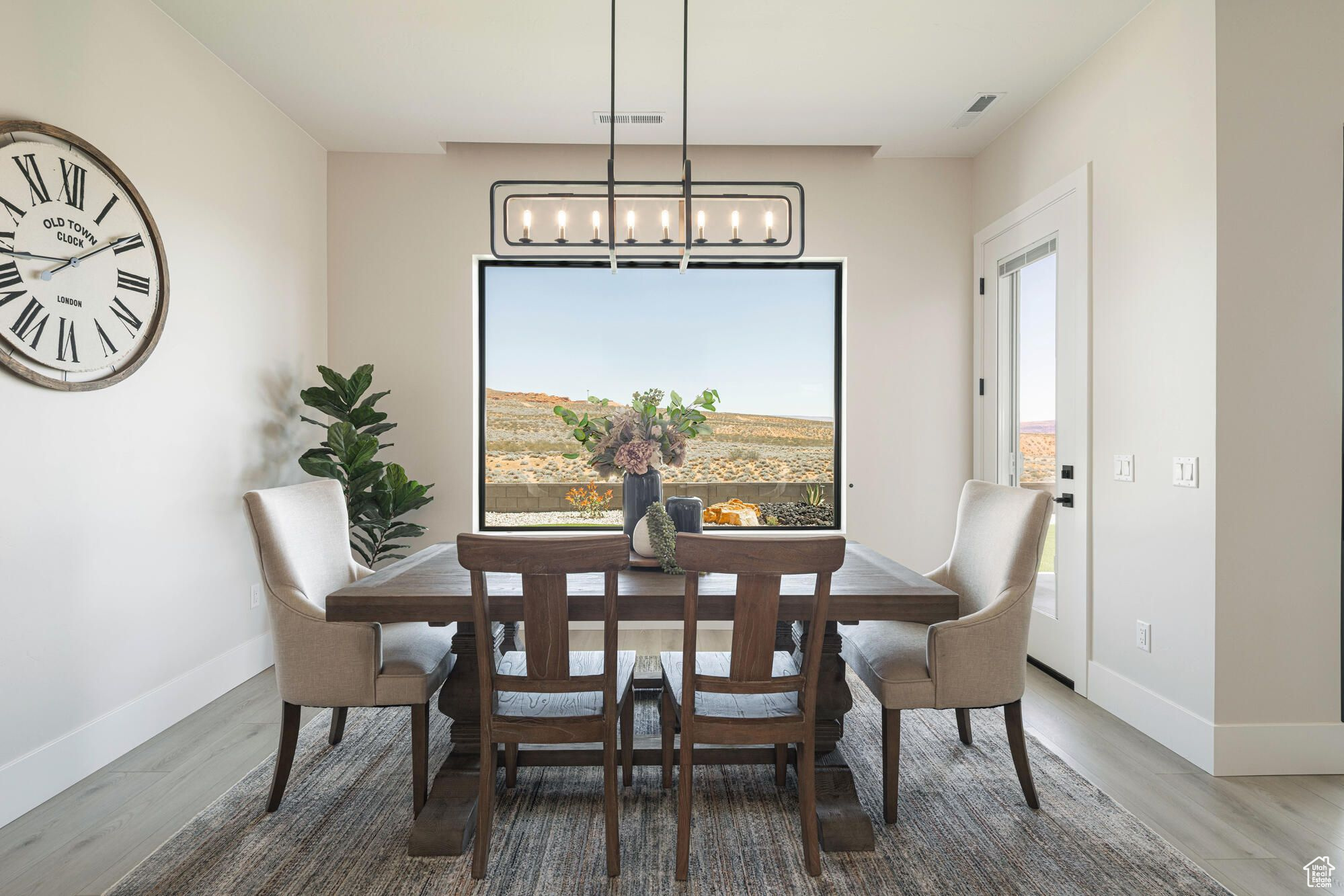 CHELSEY - Residential