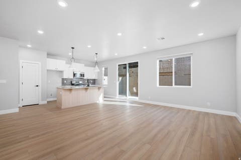 Townhouse For Sale - 4013 E Razor Dr #114<br/> Washington, UT 84780