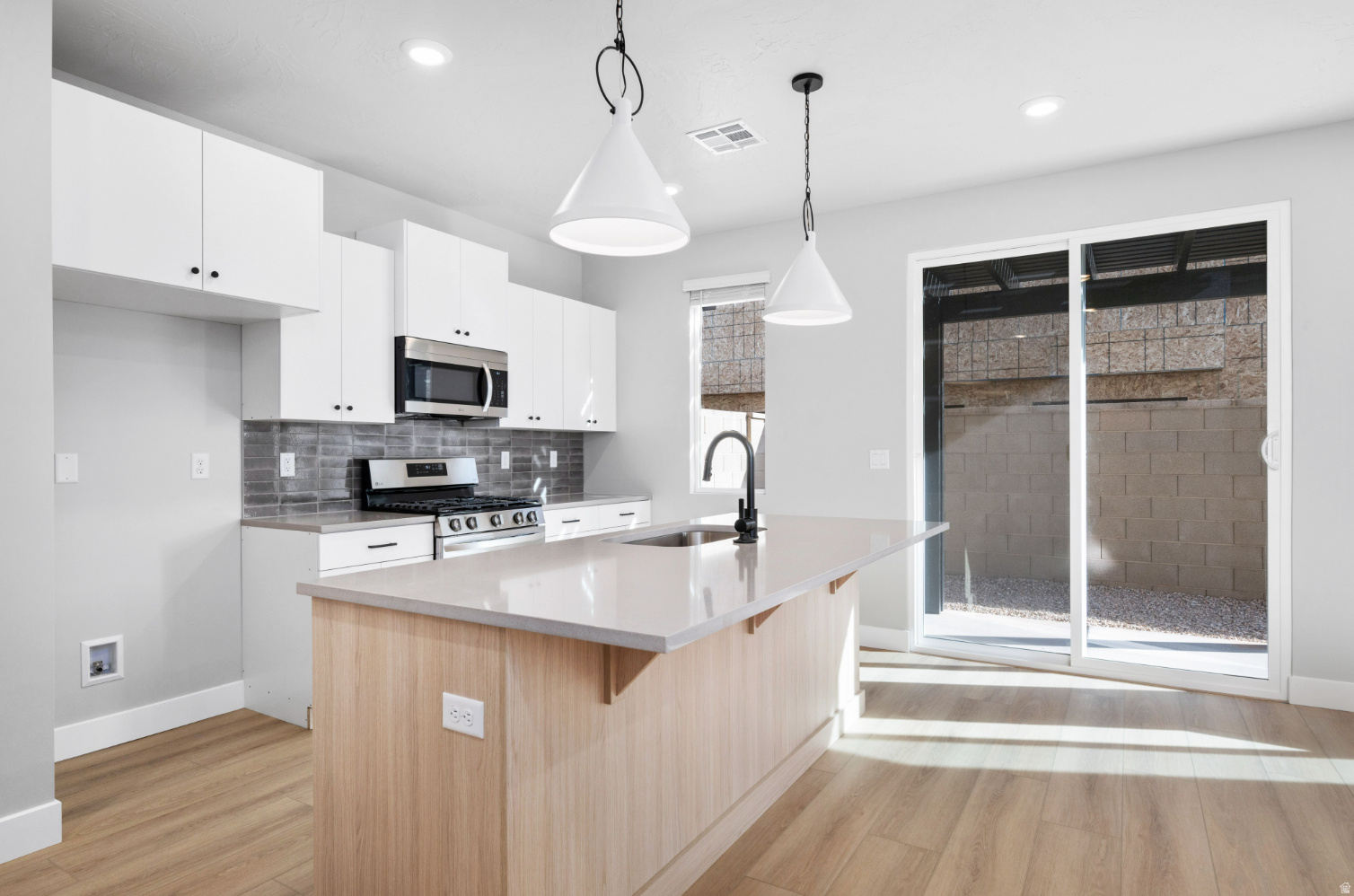 RISE AT CORAL CANYON - Residential