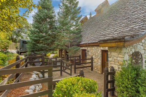 Tiny photo for 1359 N MOYLE DR, Alpine, UT 84004 (MLS # 2172808)
