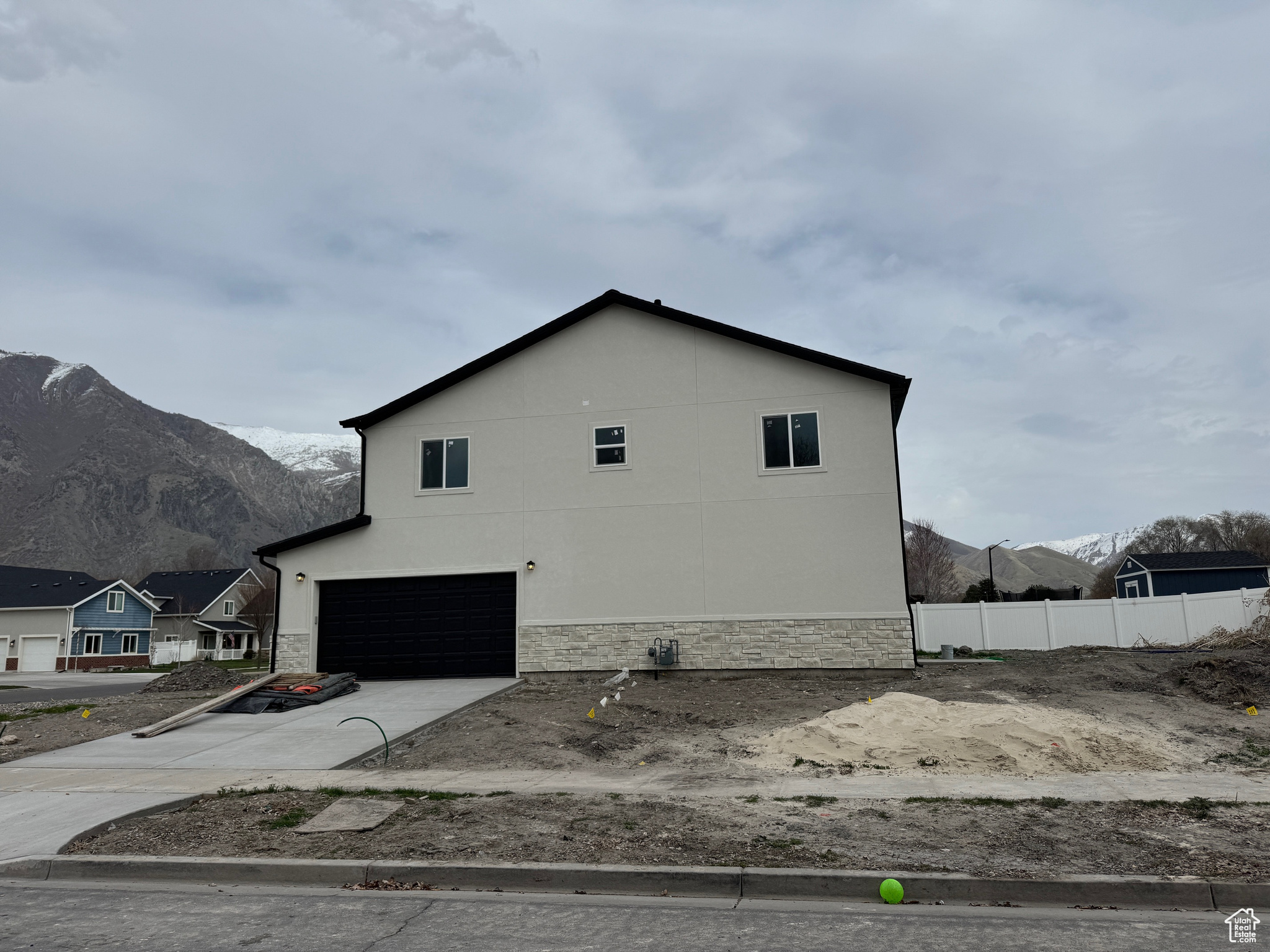593 W 250, Springville, Utah image 11