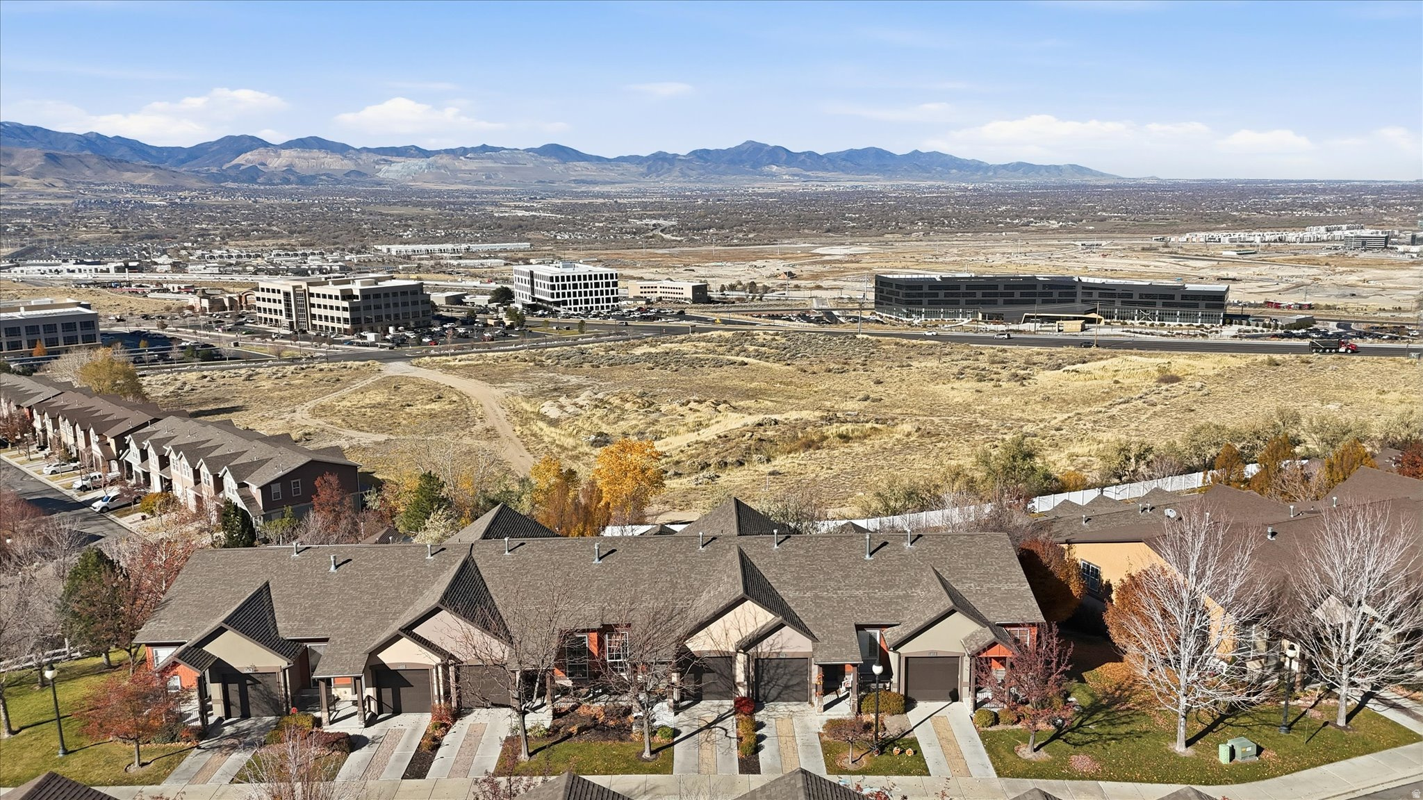 SOUTH MOUNTAIN - Residential