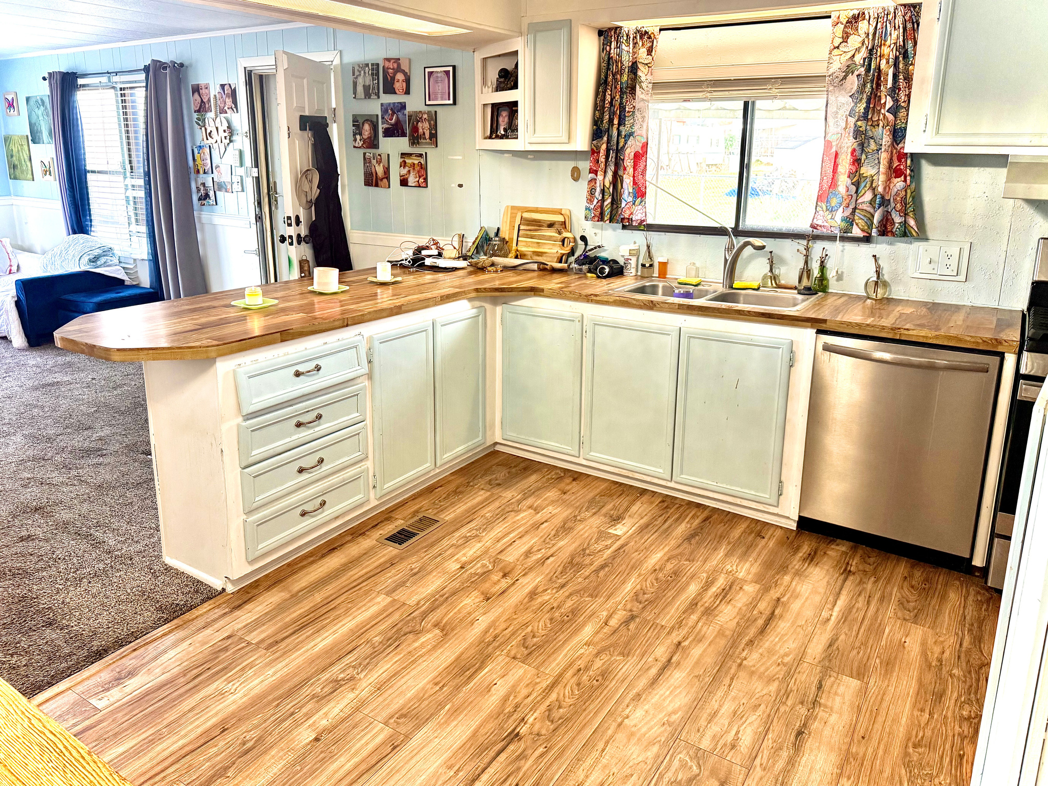 MAPLEVIEW - Residential