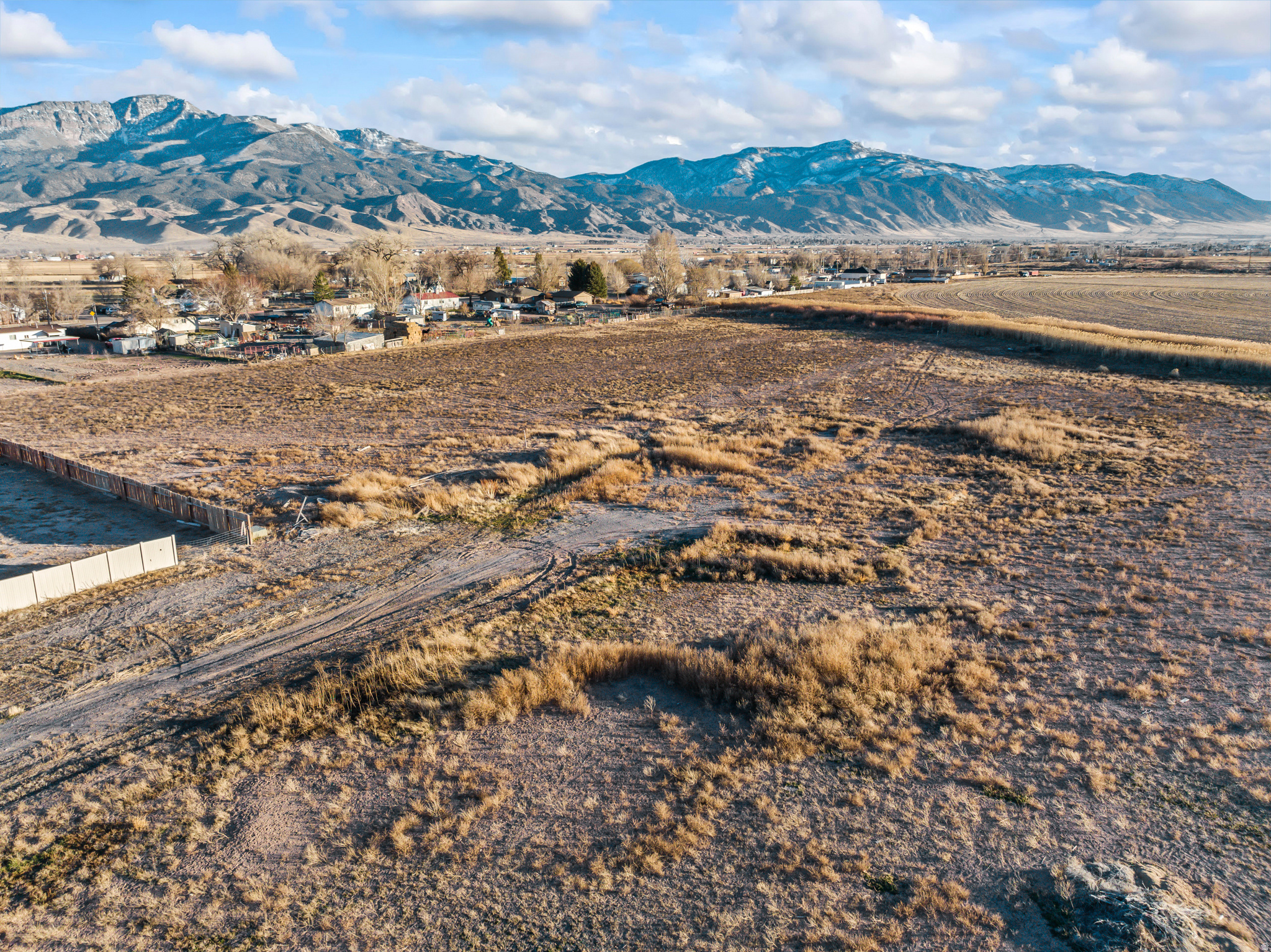 SHADY MEADOWS SUBDIVISION - Land