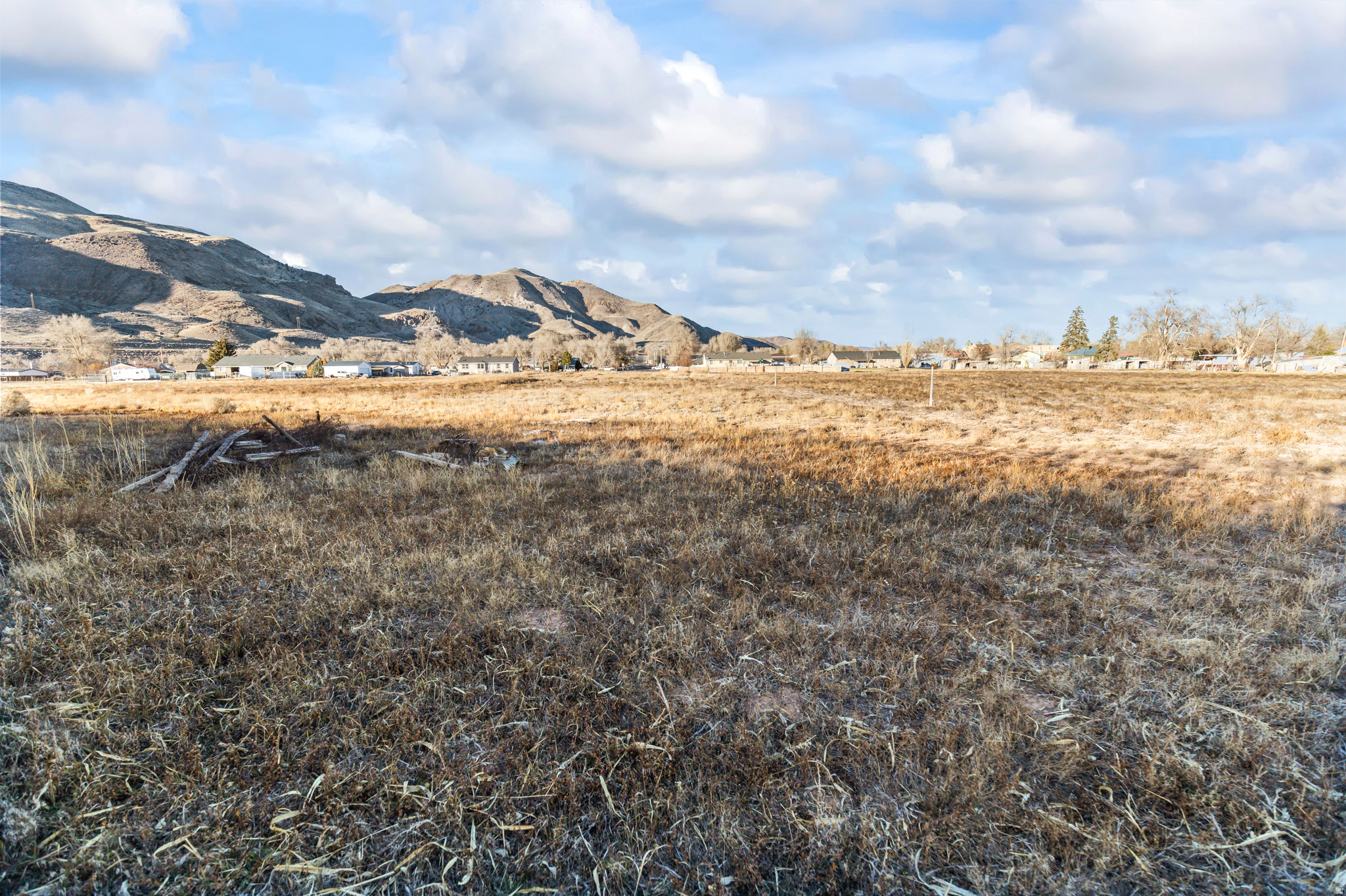 SHADY MEADOWS SUBDIVISION - Land