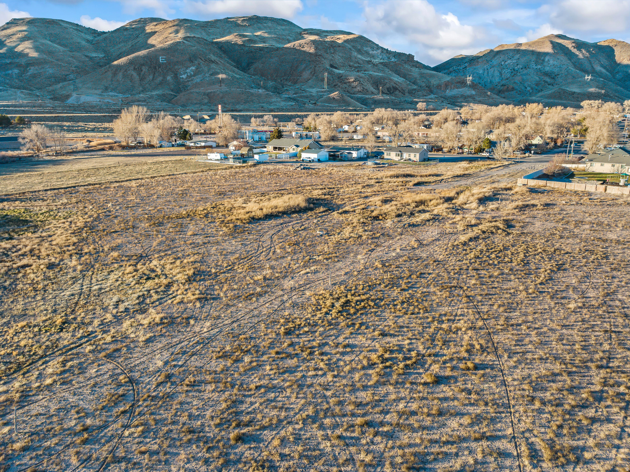 SHADY MEADOWS SUBDIVISION - Land