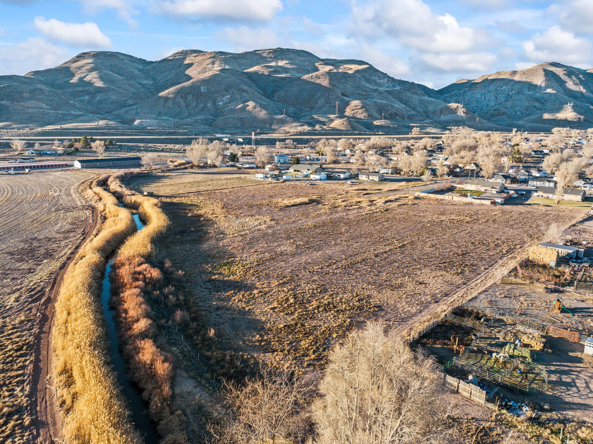 SHADY MEADOWS SUBDIVISION - Land