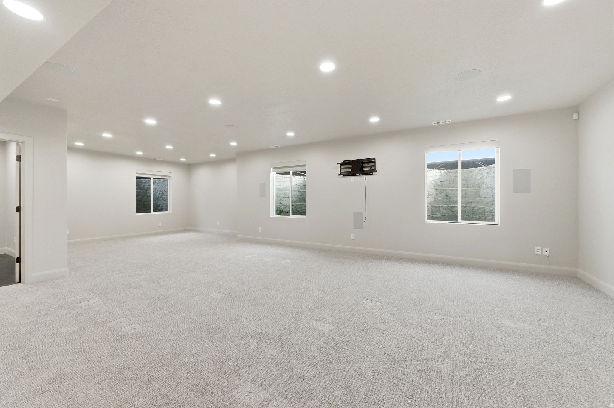 RIDGEVIEW EST 308 - Residential