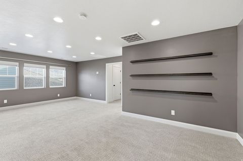 Tiny photo for 5061 W EVERGREEN LN, Highland, UT 84003 (MLS # 2132672)