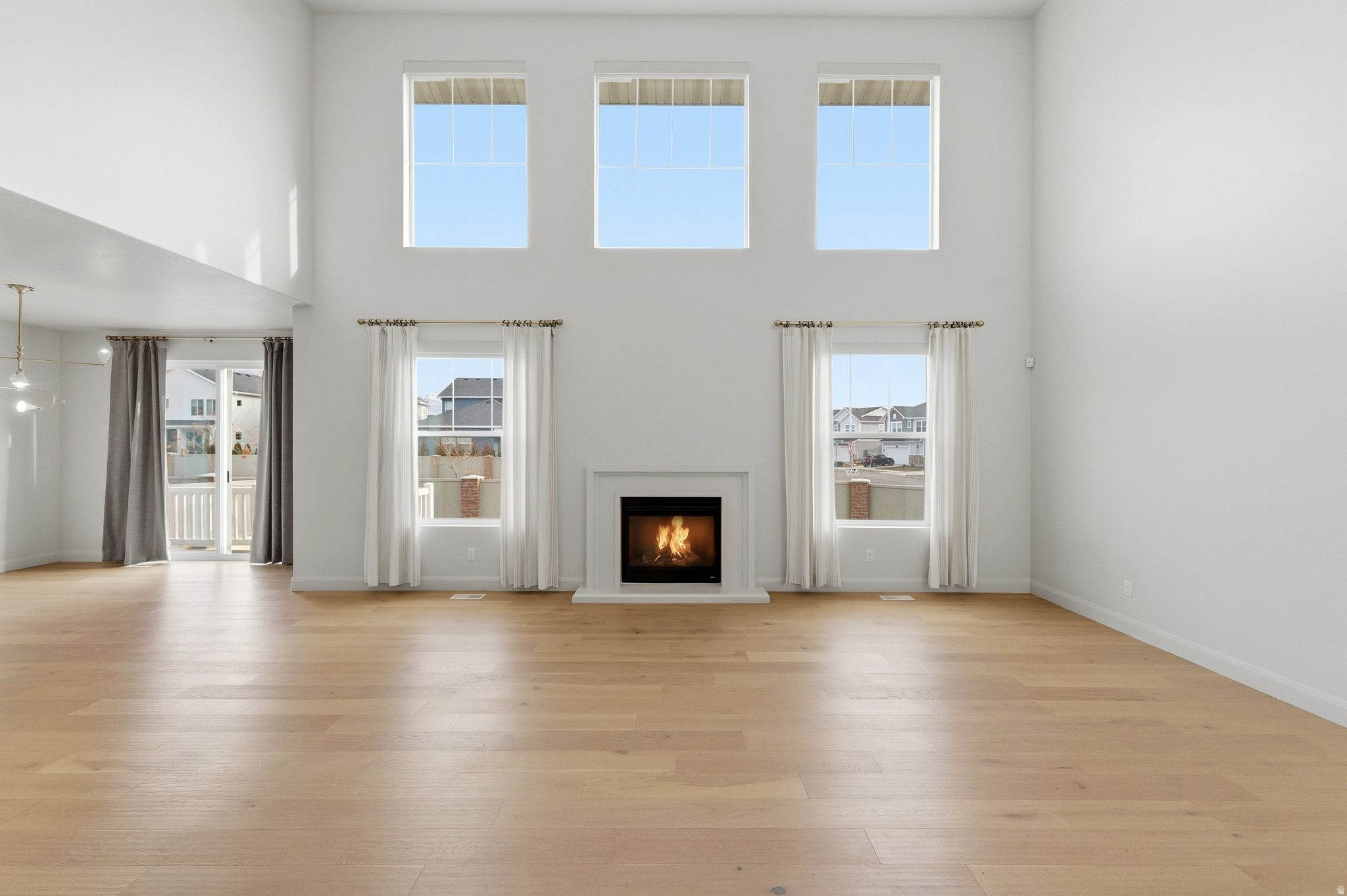 RIDGEVIEW EST 308 - Residential