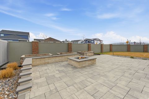 Tiny photo for 5061 W EVERGREEN LN, Highland, UT 84003 (MLS # 2132672)