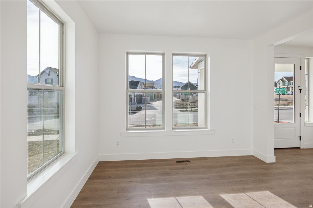 DAYBREAK - Residential