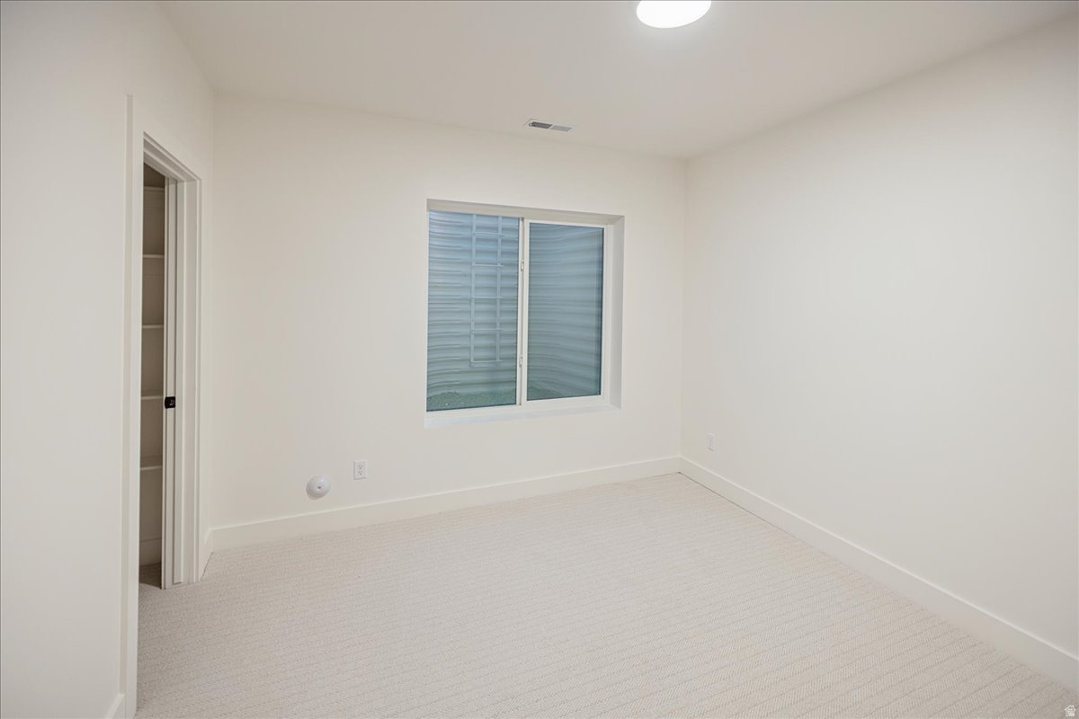 DAYBREAK - Residential