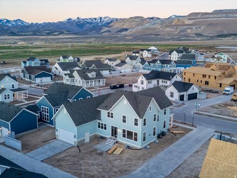 Tiny photo for 11281 S EASY BEE RD #134, South Jordan, UT 84095 (MLS # 2147001)