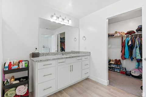 Tiny photo for 902 N 1120 E, Spanish Fork, UT 84660 (MLS # 2119592)