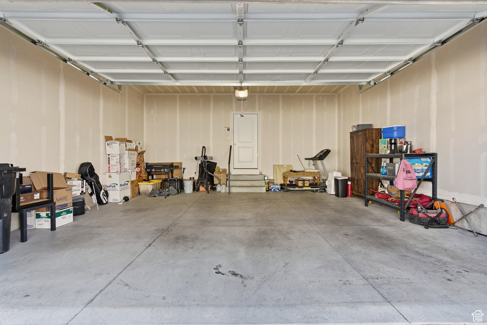 ANELA TOWNHOMES - Residential