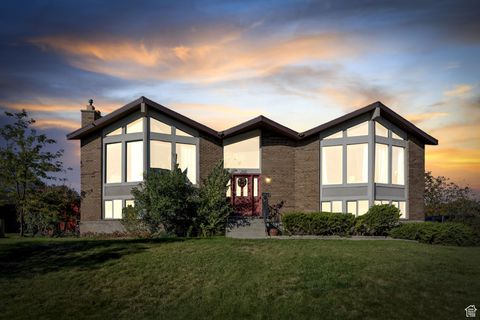 Tiny photo for 4292 S EL CAMINO ST, Taylorsville, UT 84129 (MLS # 2119266)