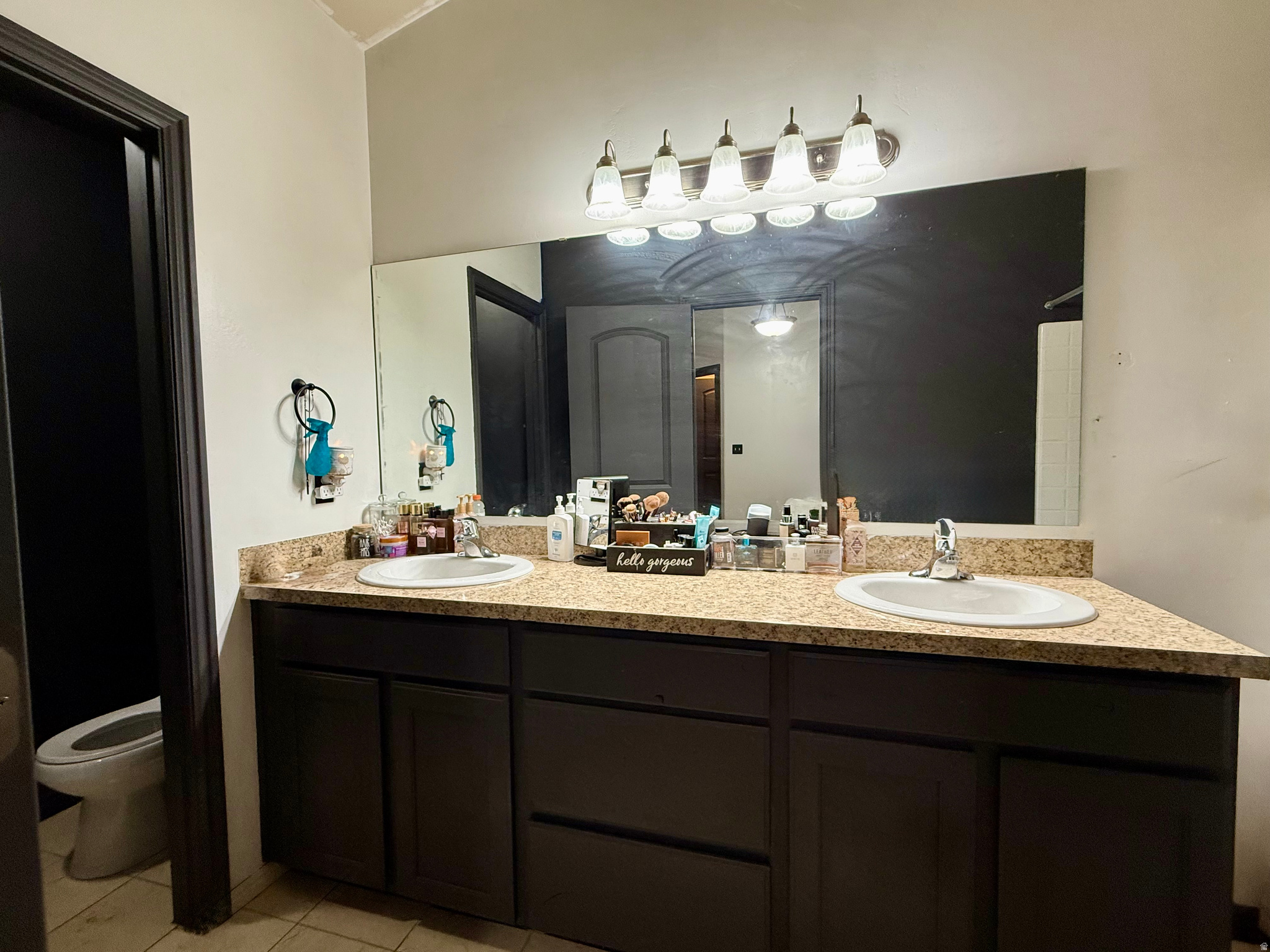 SUNBURST TERRACE - Residential