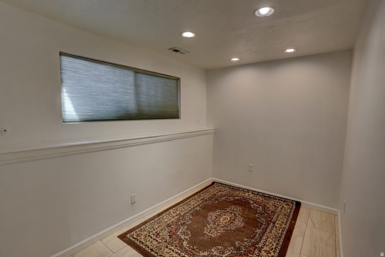 SOUTHRIDGE SUB #8 - Residential