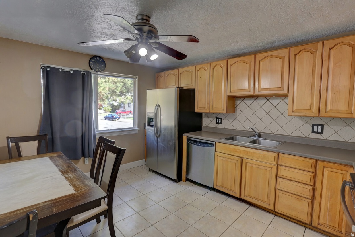 SOUTHRIDGE SUB #8 - Residential