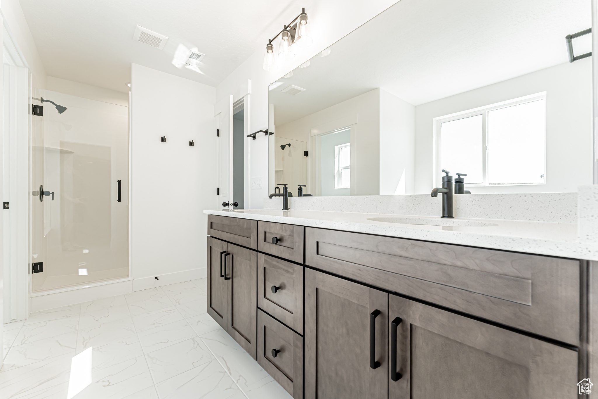 HIGHRIDGE - Residential