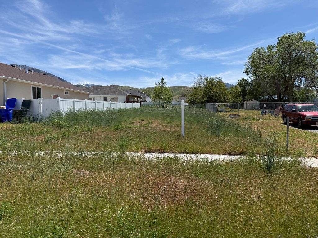 Photo of 430 E UTAH AVE, Tooele, UT 84074 (MLS # 2157111)