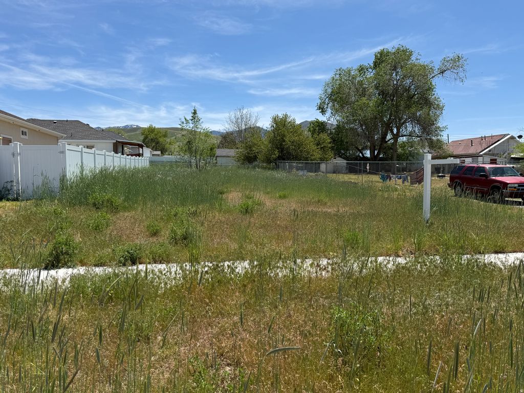 Photo of 430 E UTAH AVE, Tooele, UT 84074 (MLS # 2157111)