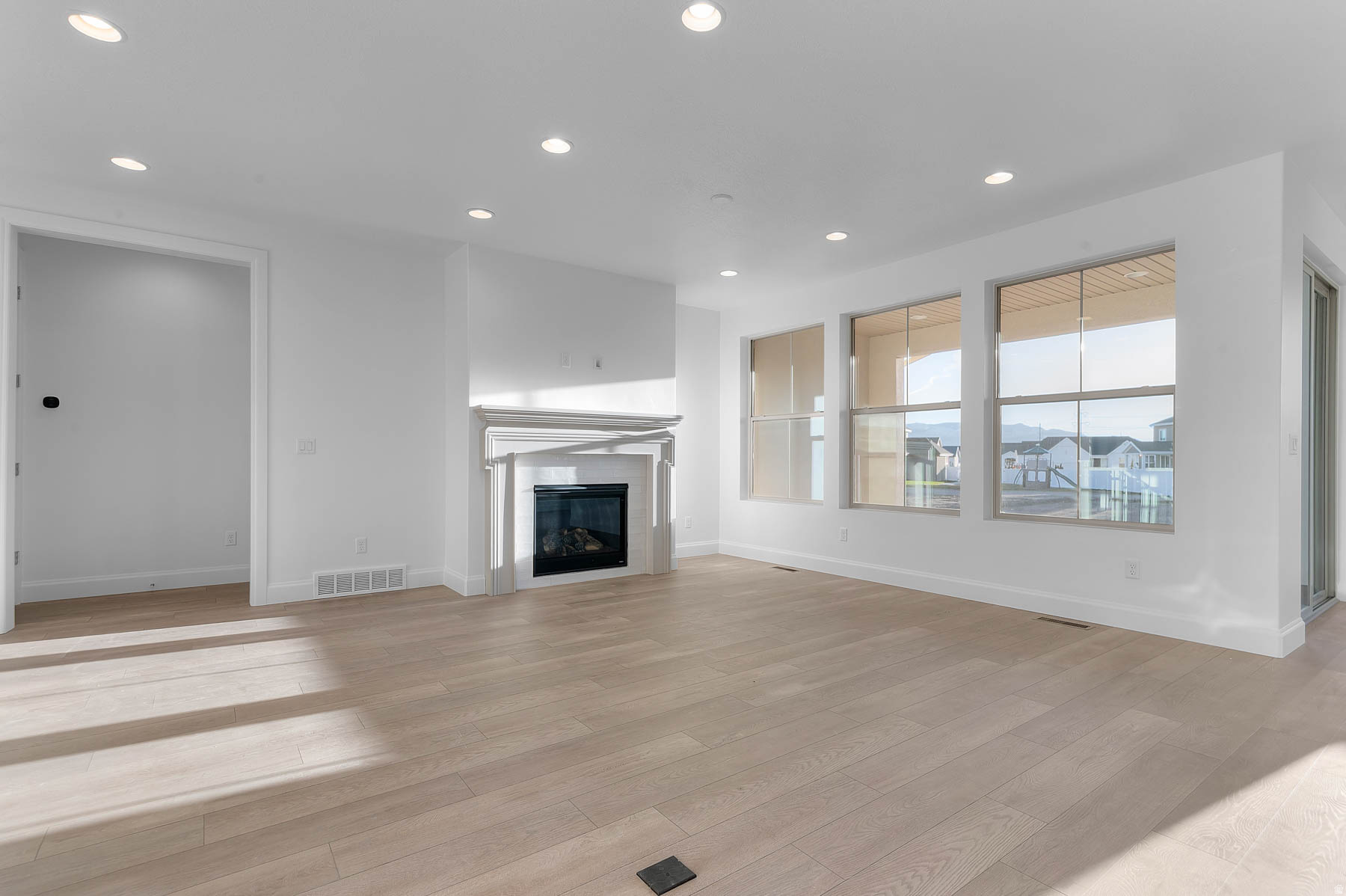 HOLBROOK PLACE ESTATES 1116 - Residential