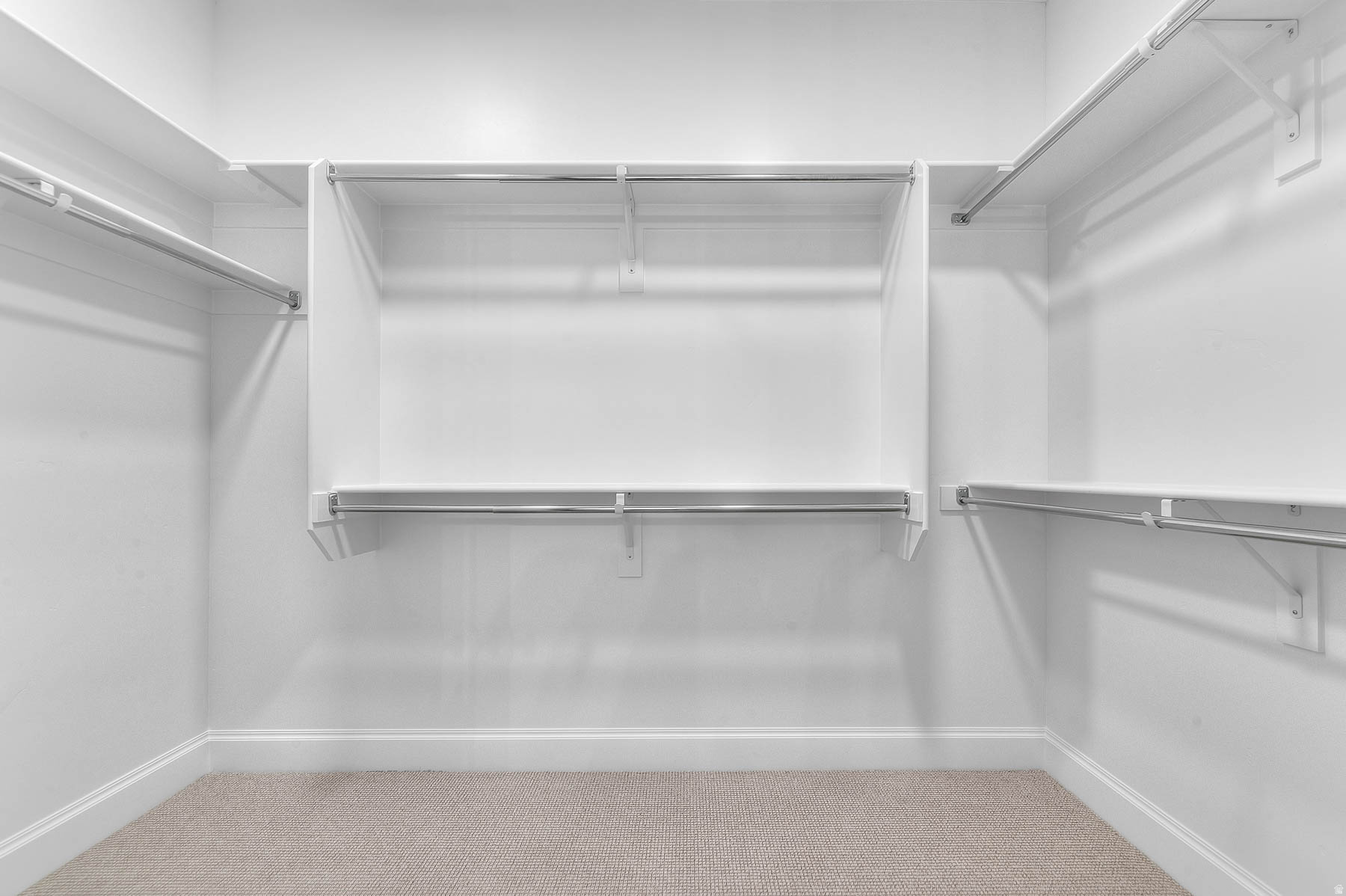 HOLBROOK PLACE ESTATES 1116 - Residential