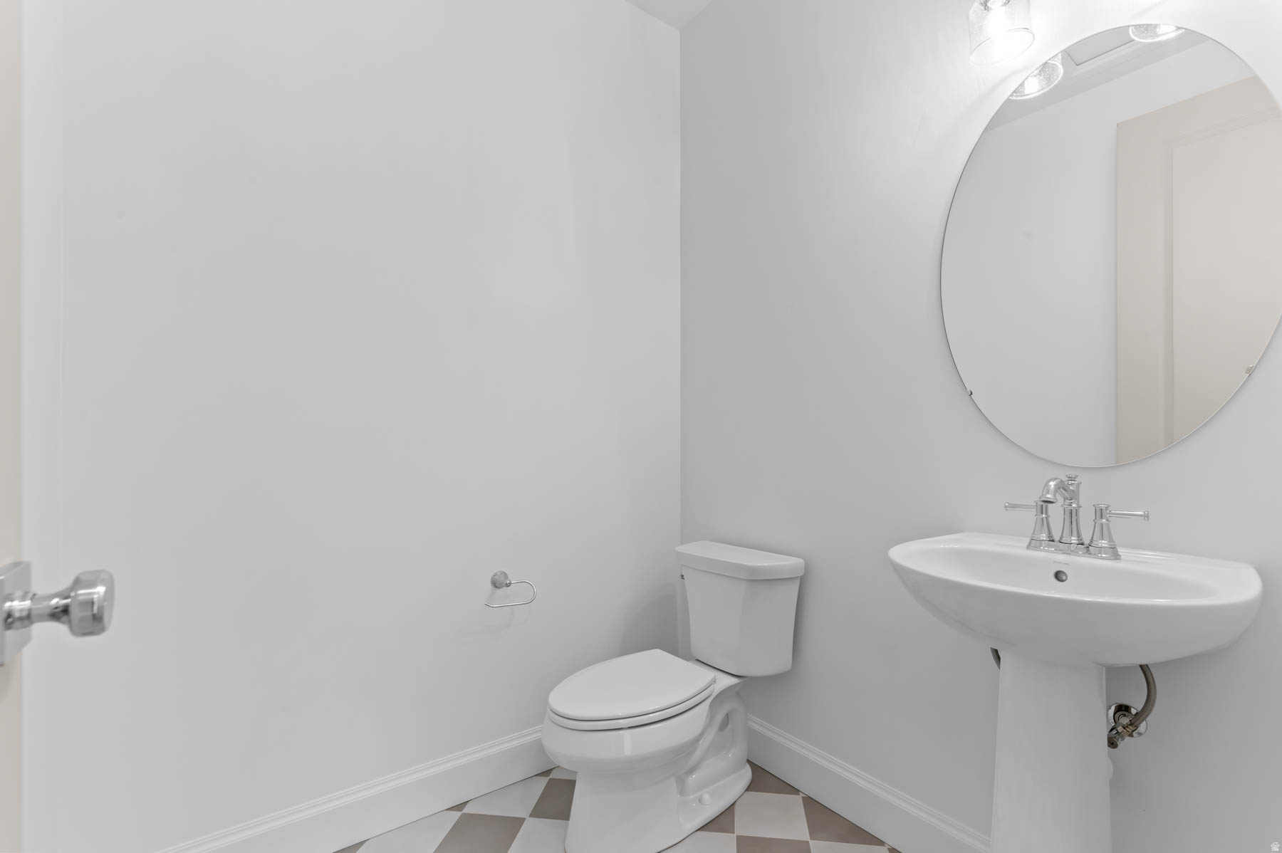 HOLBROOK PLACE ESTATES 1116 - Residential