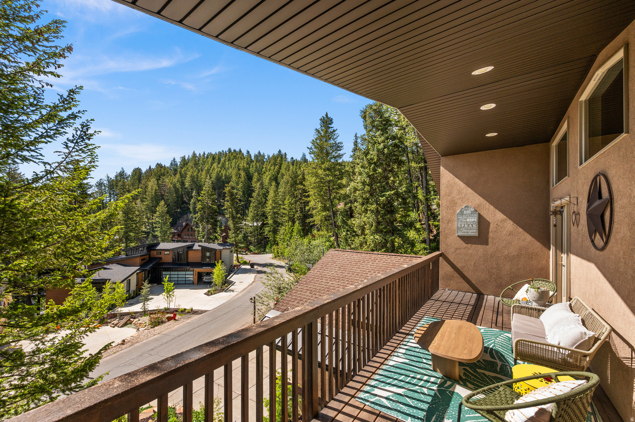 SUMMIT PARK - Residential