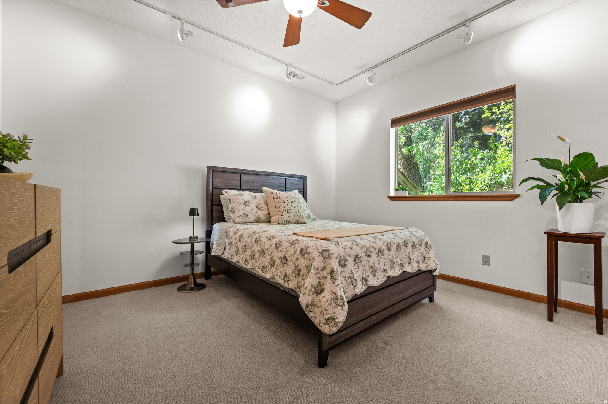 SUMMIT PARK - Residential
