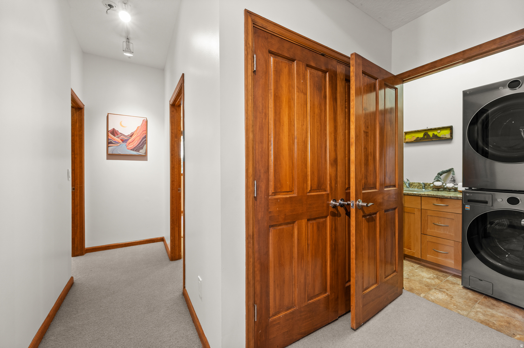 SUMMIT PARK - Residential