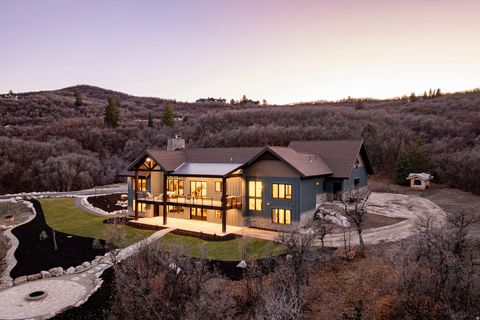 Tiny photo for 5842 OLD SNOWBASIN RD, Huntsville, UT 84317 (MLS # 2125161)