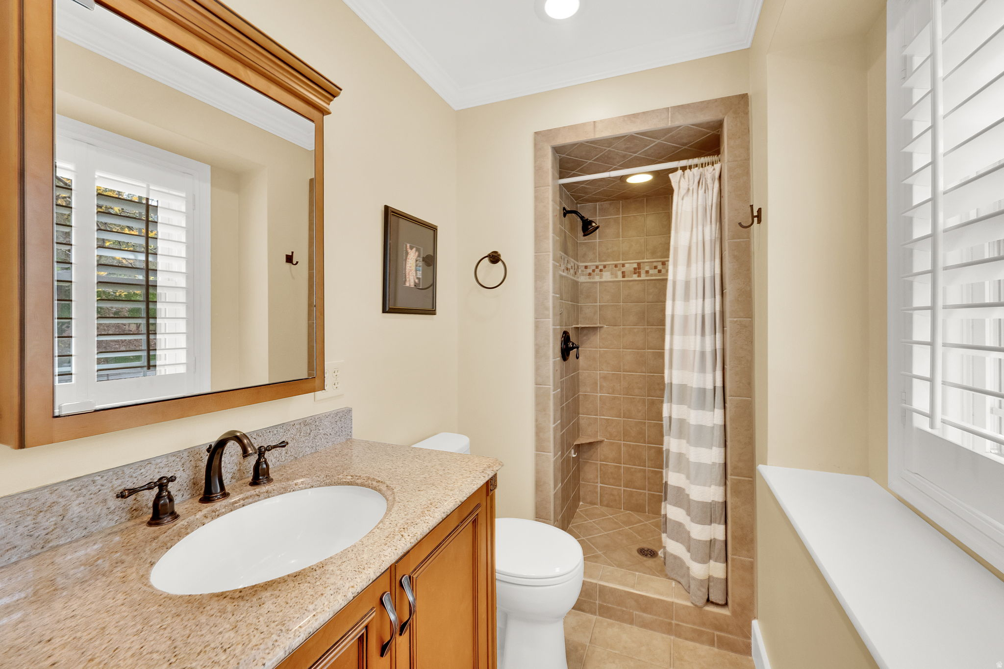 DIMPLE DELL - Residential