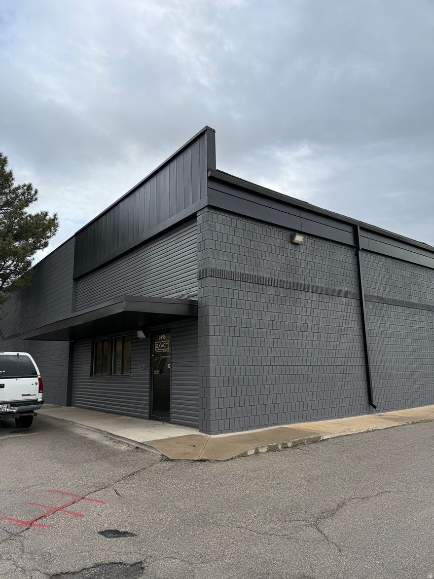 Super clean and functional office warehouse space in Millcreek.  Space has 12' GL door. Lease is NNN office space has 1 restroom, office, sales counter and a restroom. Mezz storage space is not included in the rentable sf (bonus space)   For an additional $1100/month there is a fenced and paved yard available.   Owners are licensed real estate agents in the state of utah