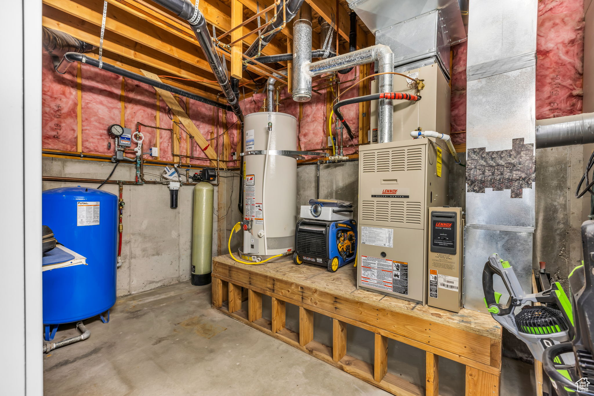 CHALK CREEK - Residential