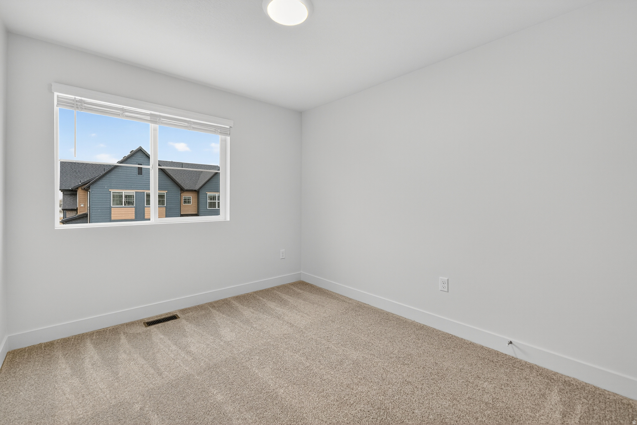 VILLAGES AT GREEN FARM - Residential