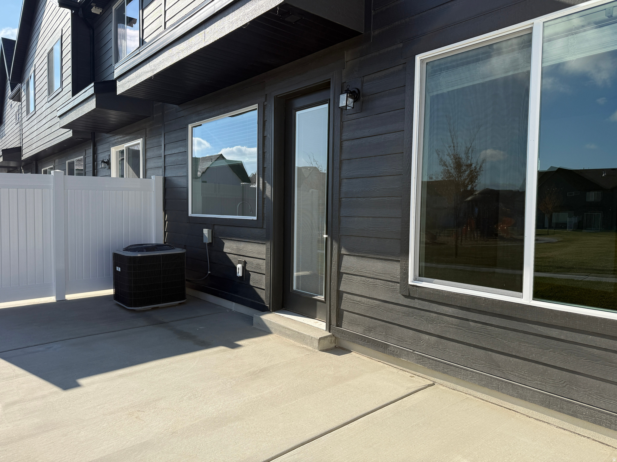 VILLAGES AT GREEN FARM - Residential