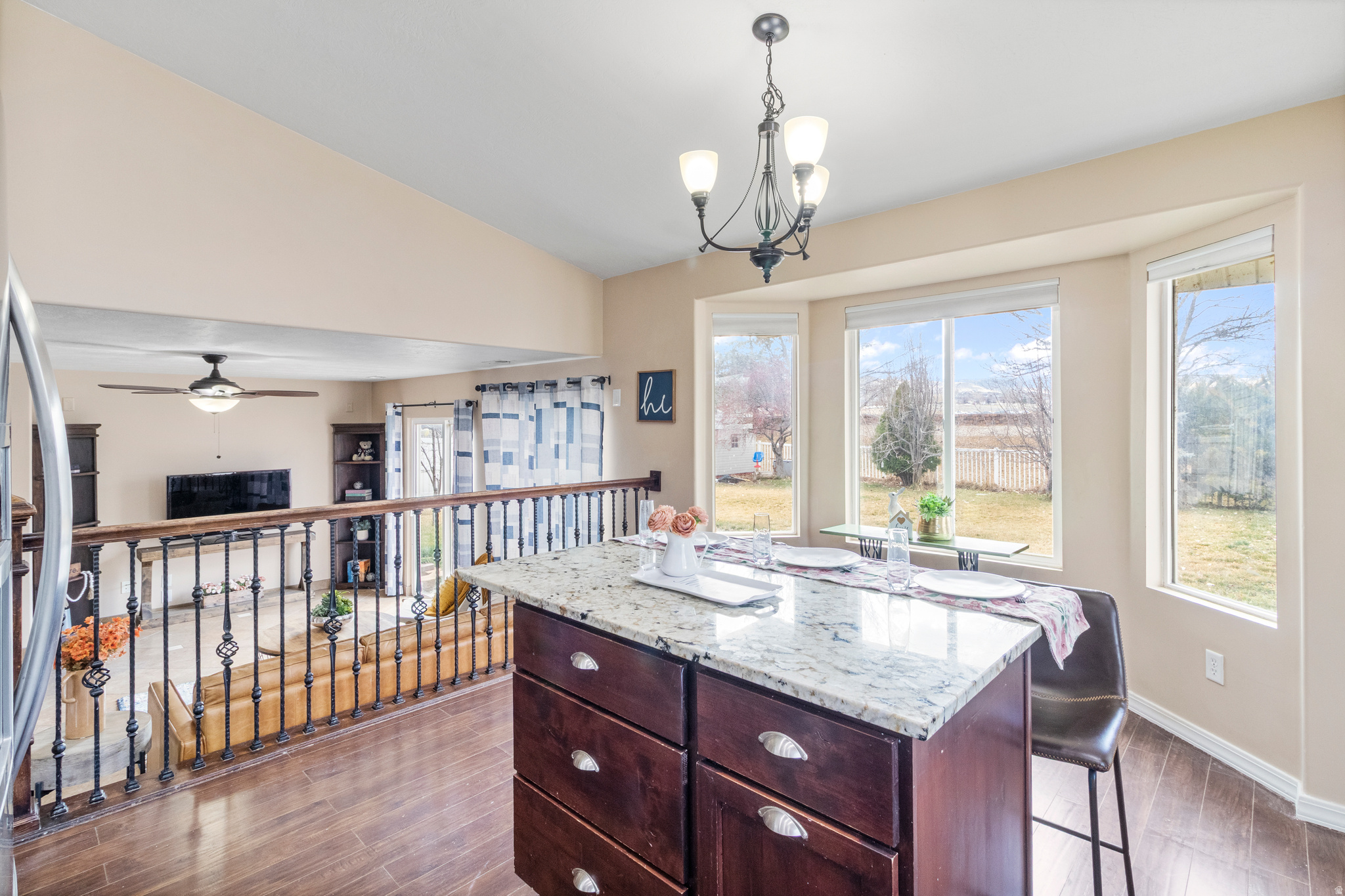 SARATOGE SPRINGS - Residential