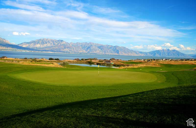 SARATOGE SPRINGS - Residential