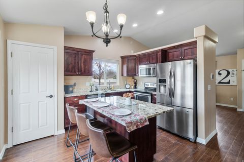 Tiny photo for 1089 S TOPAZ RD W, Saratoga Springs, UT 84045 (MLS # 2139674)