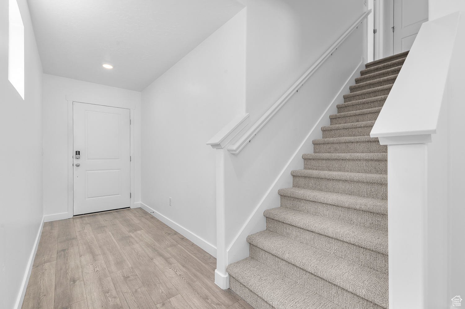 GATEWAY TO LITTLE VALLEY - Residential