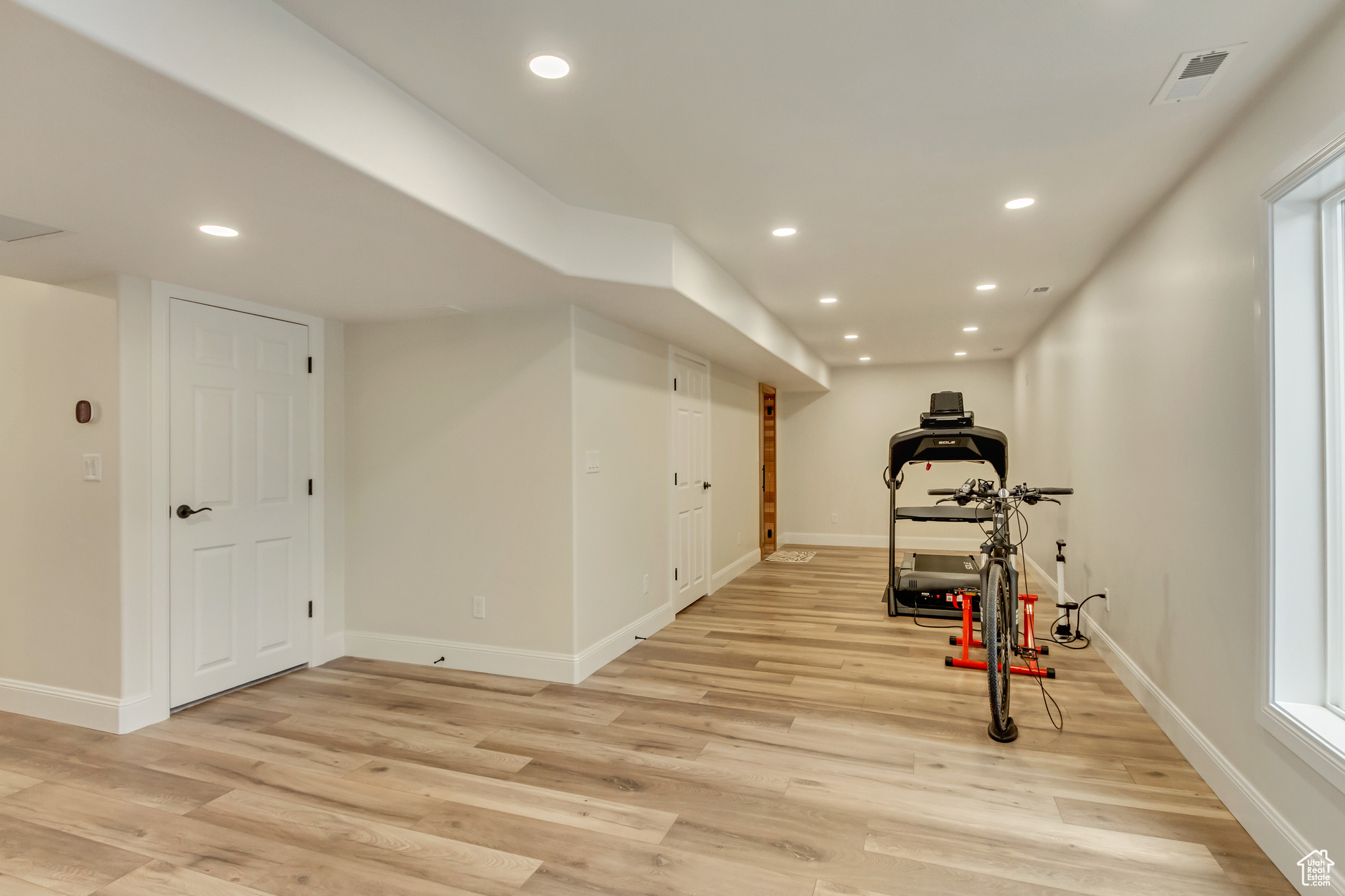 VIEW POINTE - Residential