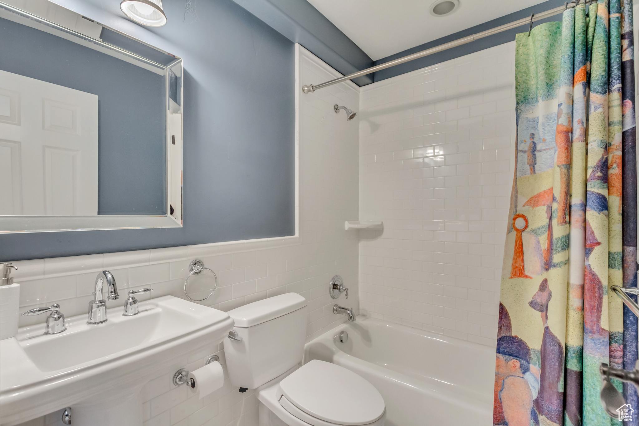 VIEW POINTE - Residential