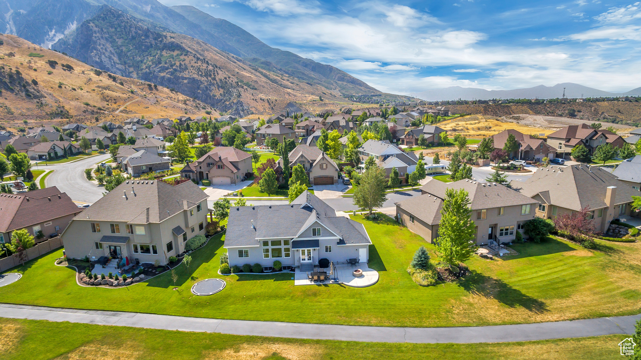 VIEW POINTE - Residential