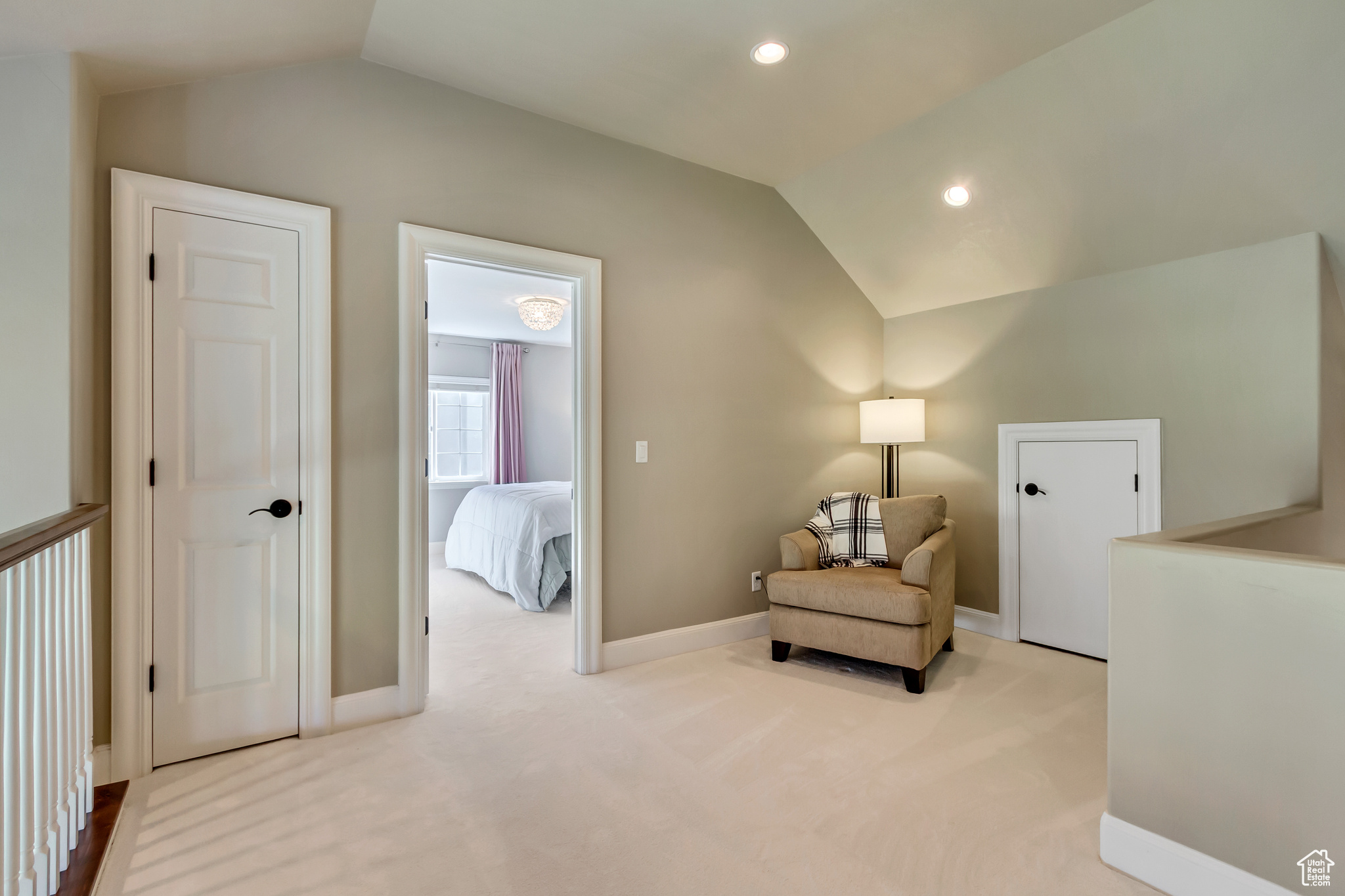VIEW POINTE - Residential