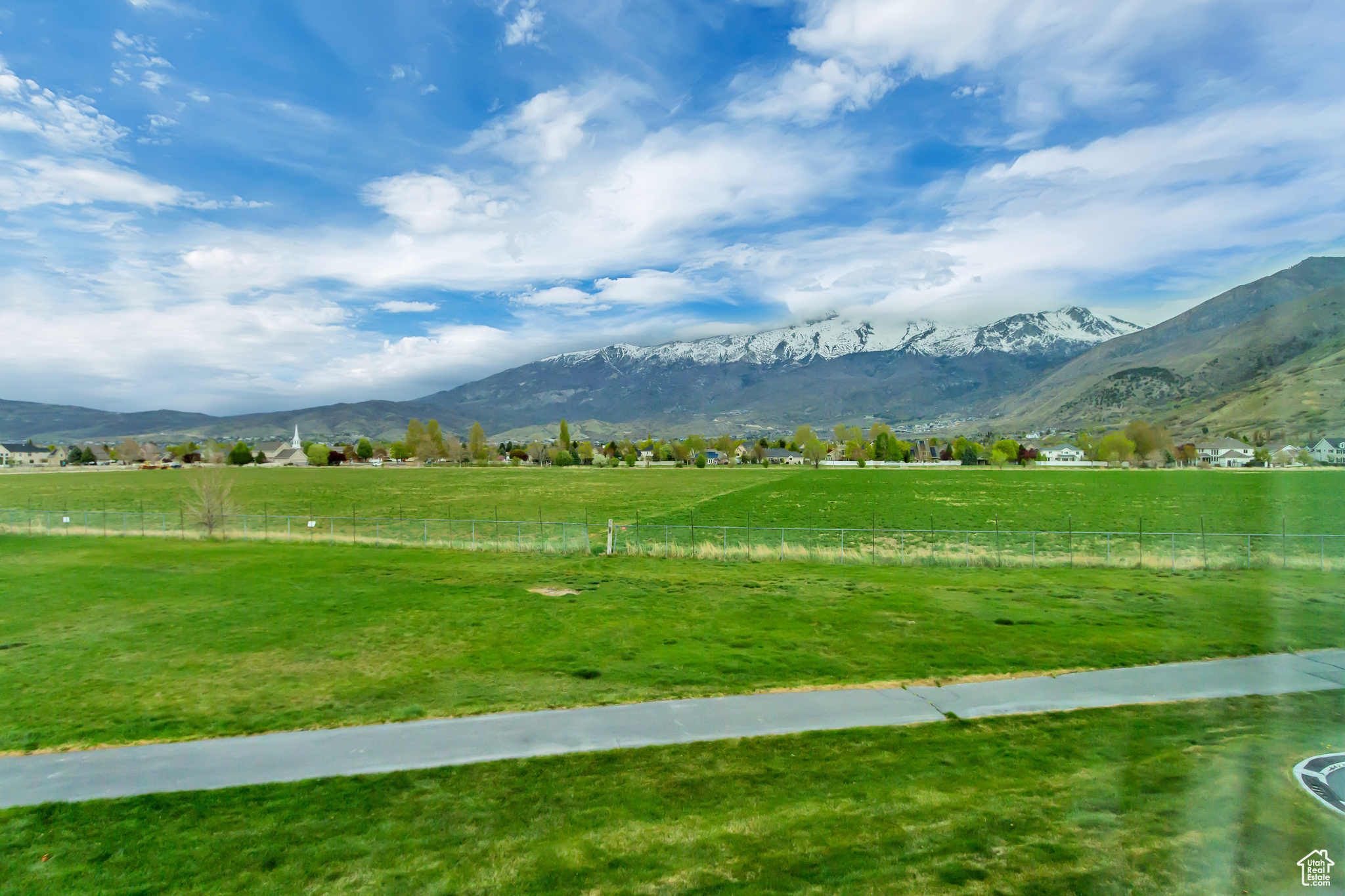 VIEW POINTE - Residential